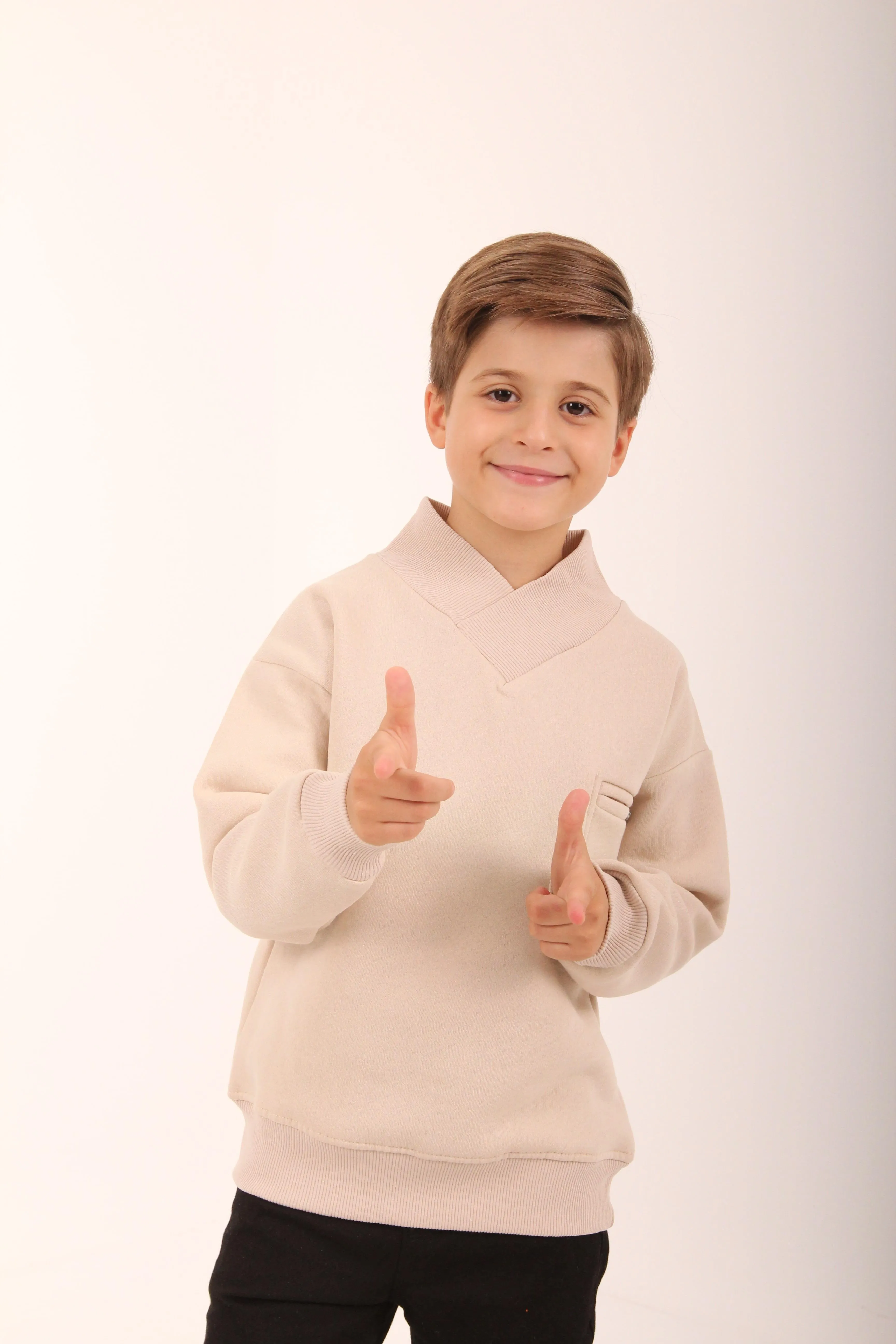 cep detayli içi polarli erkek çocuk sweatshirt