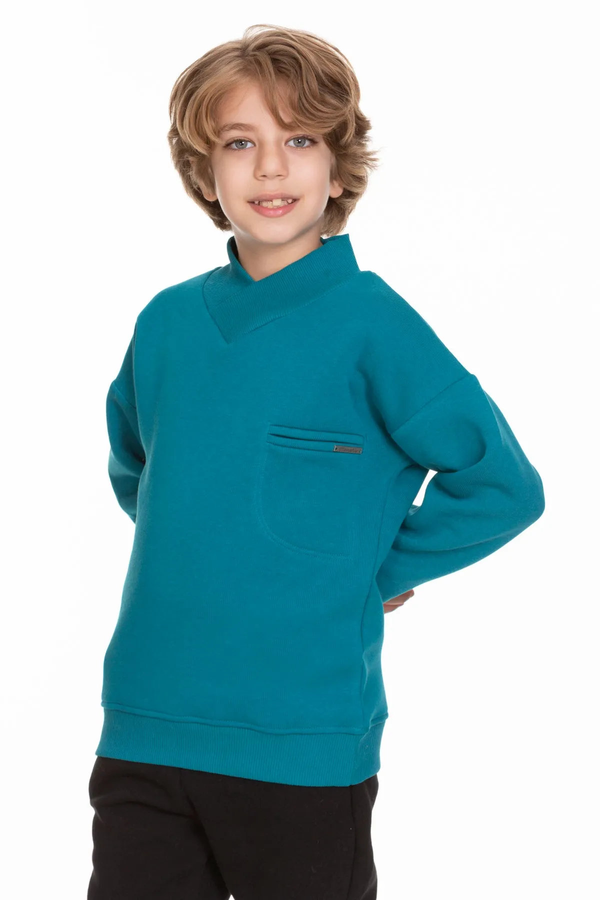 cep detayli içi polarli erkek çocuk sweatshirt