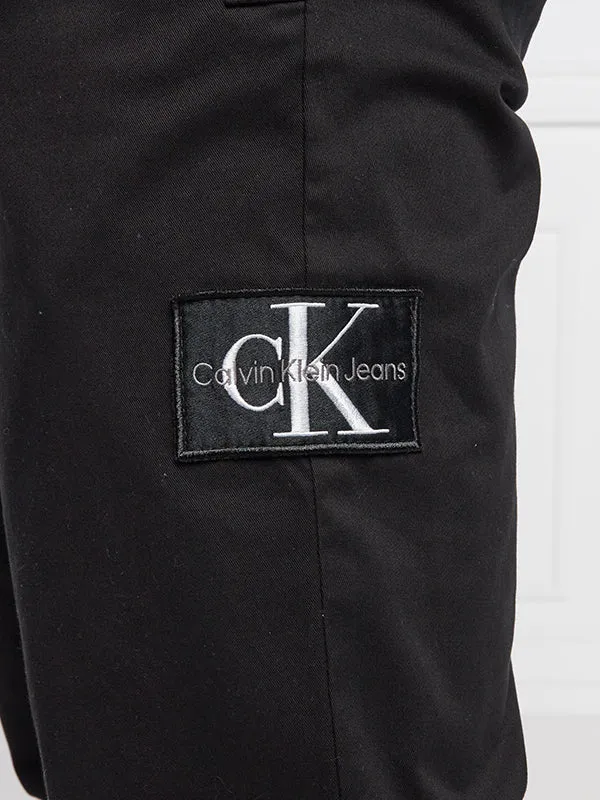 Monogram Badge Casua